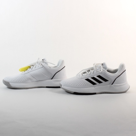 Menβs Adidas Courtsmash Tennis Shoes White NEW - Picture 4 of 8